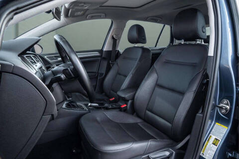 2015 Volkswagen Golf TSI S