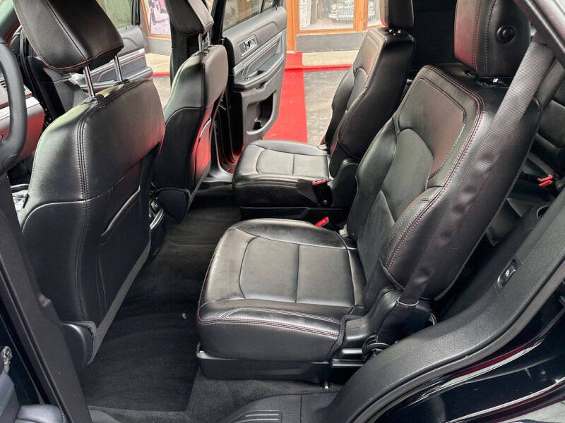 2018 Ford Explorer Sport