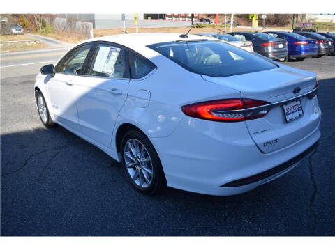 2017 Ford Fusion Hybrid S