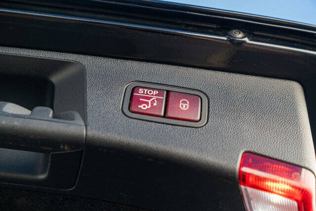 2012 Mercedes-Benz E-Class 39