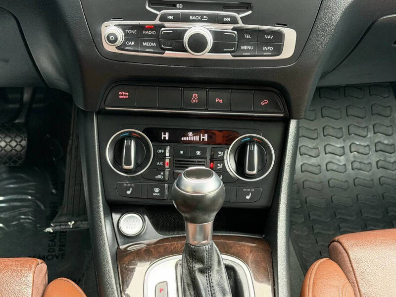 2016 Audi Q3 2.0T quattro Premium Plus