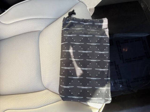 2023 Chrysler 300 Touring L