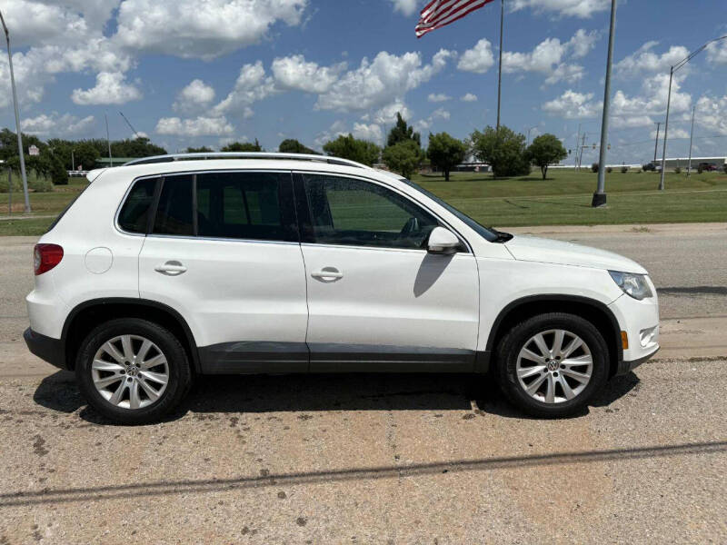 2010 Volkswagen Tiguan SE 4Motion