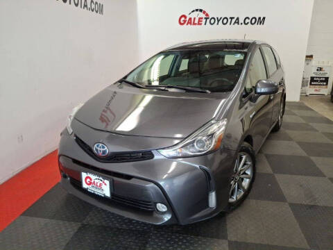 2017 Toyota Prius v Five