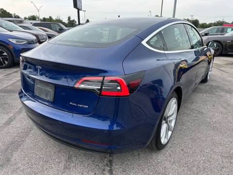 2020 Tesla Model 3 Long Range