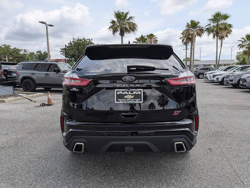 2022 Ford Edge ST
