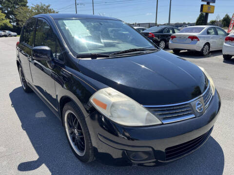 2009 Nissan Versa 1.8 S