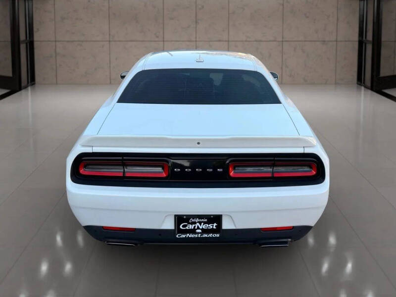 2015 Dodge Challenger
