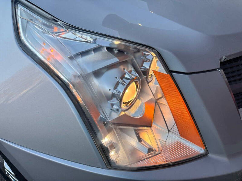 2010 Cadillac SRX Luxury Collection