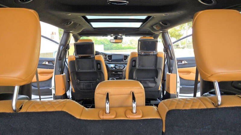 2022 Chrysler Pacifica Pinnacle