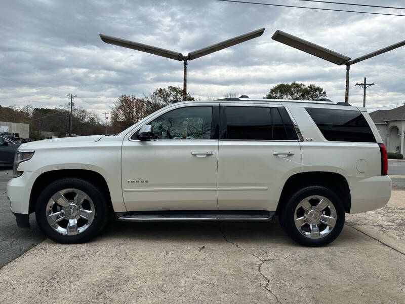 2015 Chevrolet Tahoe LTZ photo 6