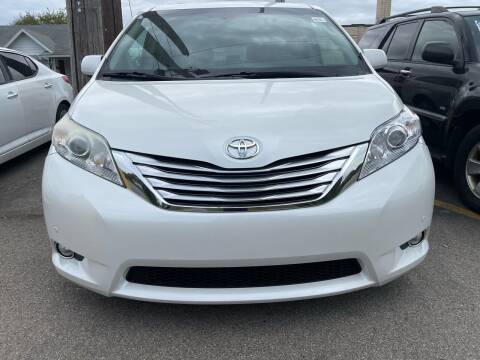 2011 Toyota Sienna for sale at Ideal Cars in Hamilton OH