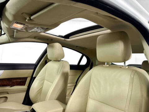 2012 Jaguar XF