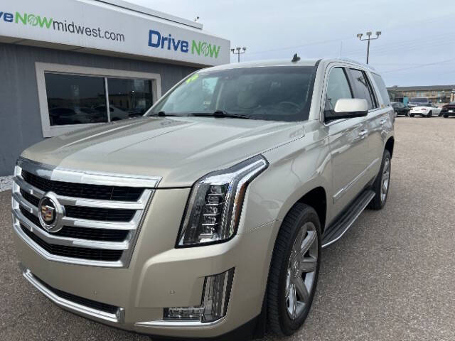 2015 Cadillac Escalade Luxury