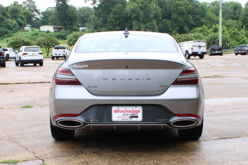 2025 Genesis G70