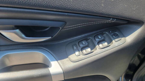 2013 Volvo XC90 3.2 R-Design Platinum