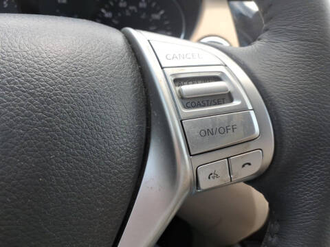 2016 Nissan Rogue SL