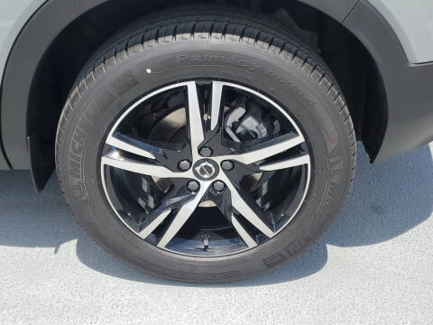 2026 Volvo XC40 B4 Core