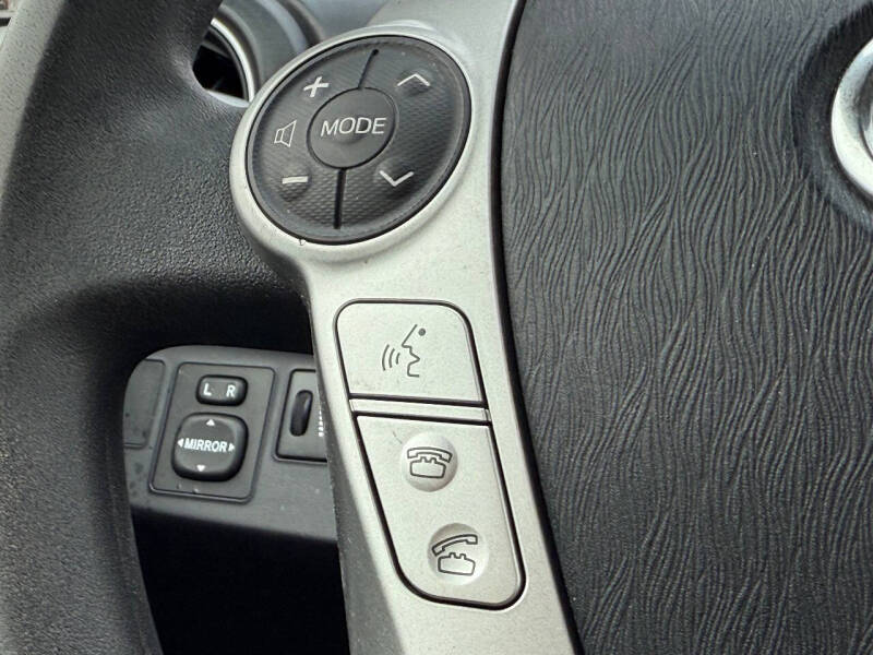2014 Toyota Prius c Four