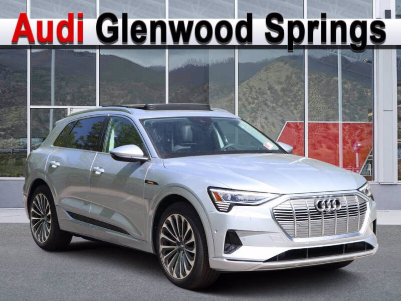 2019 Audi e-tron quattro Prestige