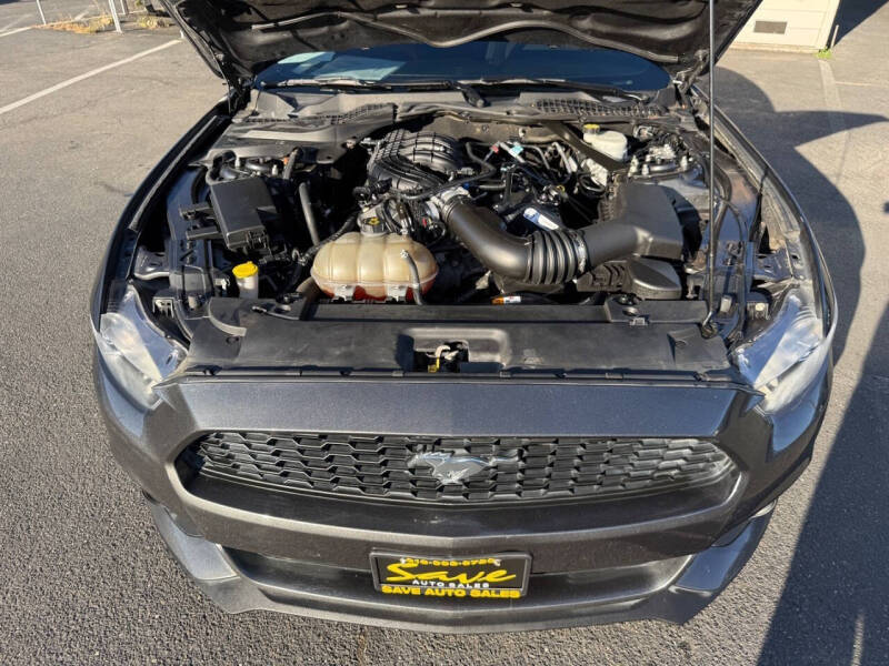 2017 Ford Mustang V6