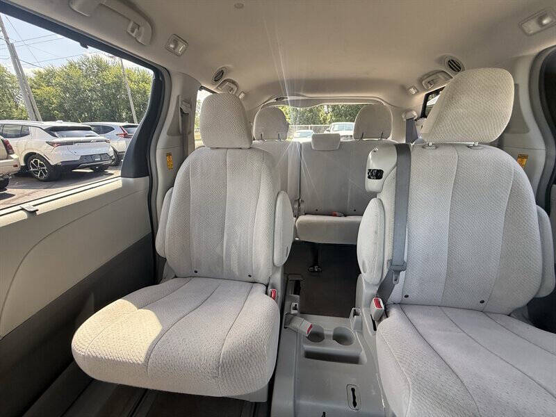 2014 Toyota Sienna