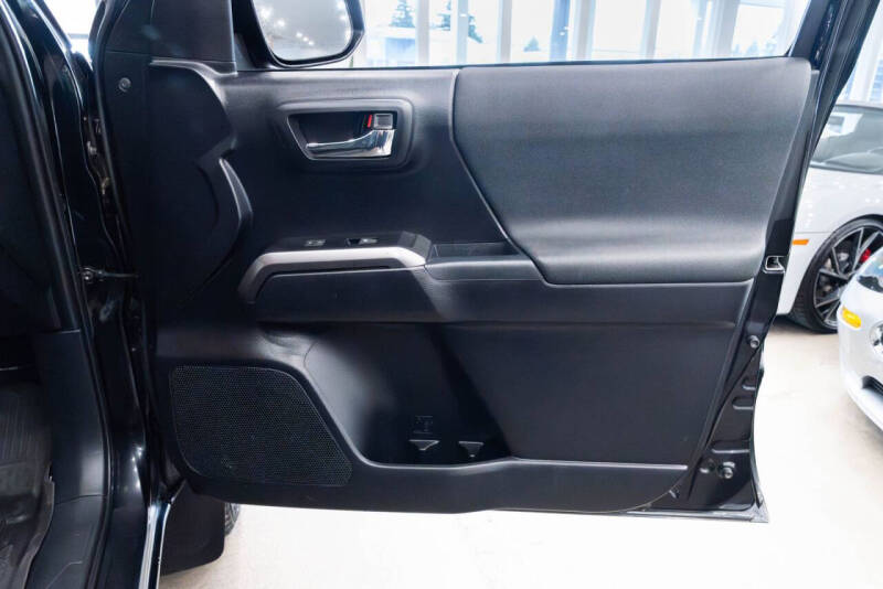 2021 Toyota Tacoma TRD Sport