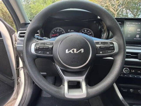 2023 Kia K5 LXS