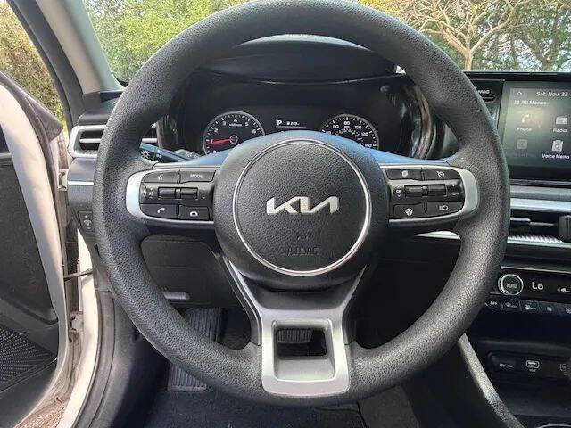 2023 Kia K5 LXS