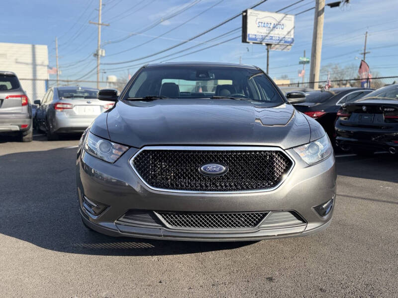 2016 Ford Taurus SHO