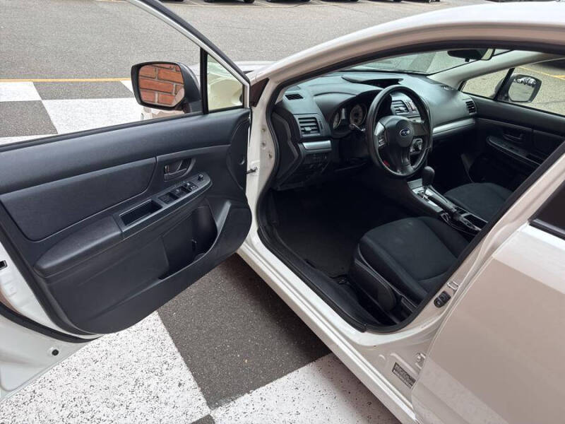 2014 Subaru Impreza 2.0i