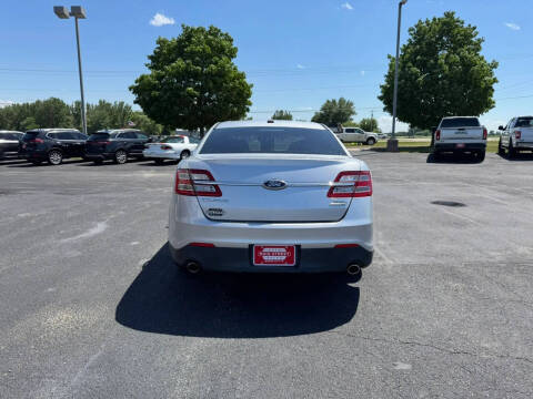 2013 Ford Taurus SEL