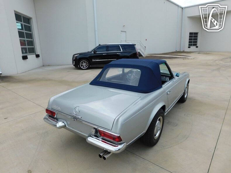 1965 Mercedes-Benz SL-Class