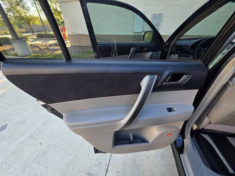 2008 Toyota Highlander Sport