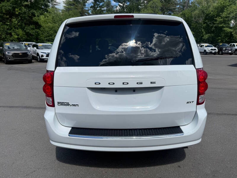 2020 Dodge Grand Caravan SXT