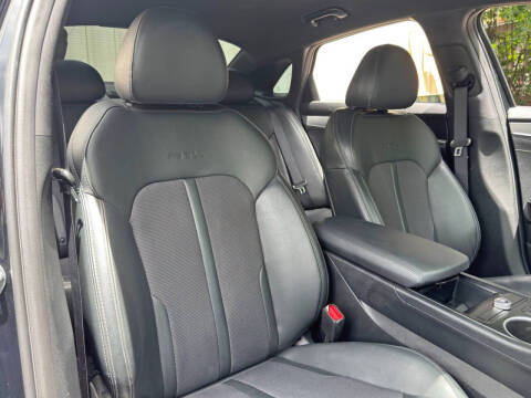 2023 Kia K5