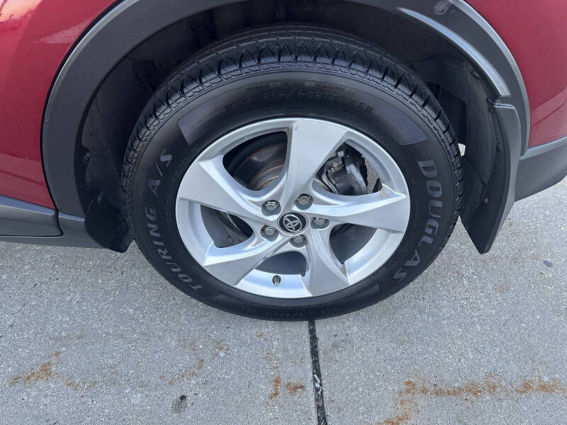 2018 Toyota C-HR XLE Premium