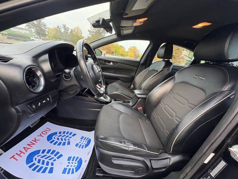 2021 Kia Forte GT Line