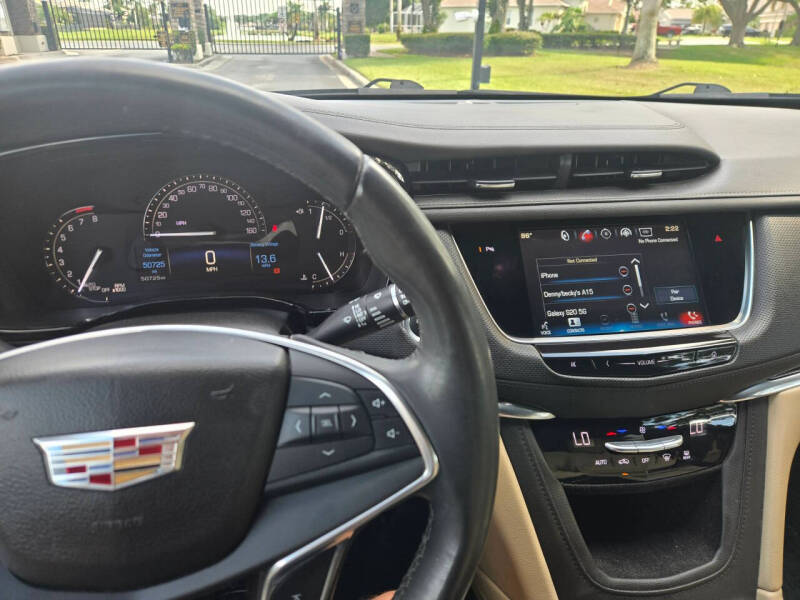 2017 Cadillac XT5