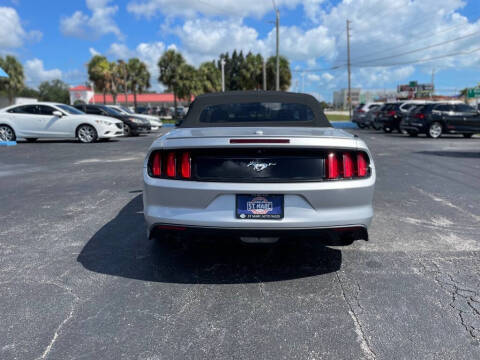 2015 Ford Mustang EcoBoost Premium