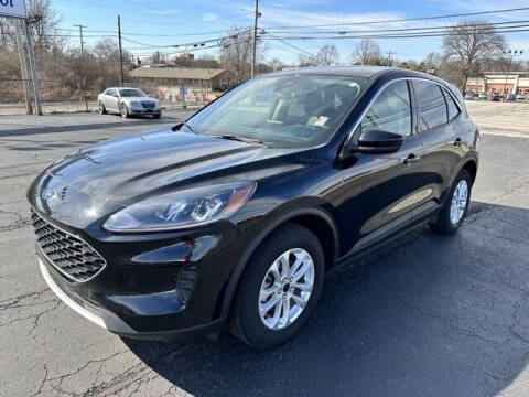 2020 Ford Escape for sale at MATHEWS FORD in Marion OH