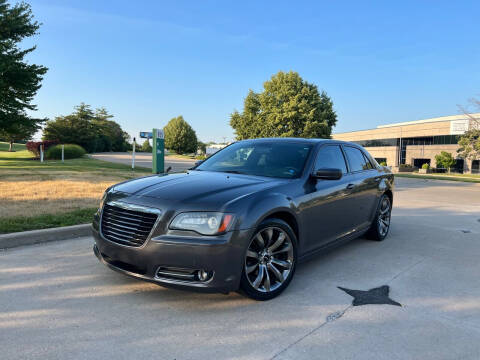 2014 Chrysler 300 for sale at Q and A Motors in Saint Louis MO