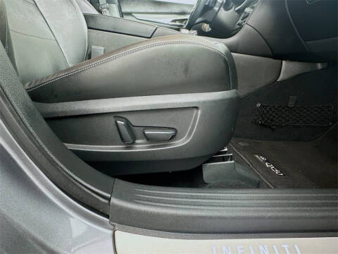 2022 Infiniti QX50 Essential