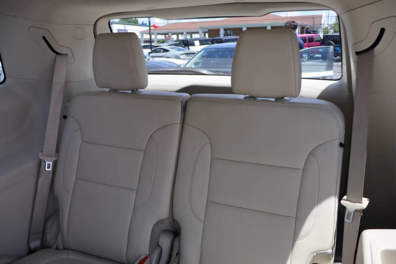 2021 GMC Acadia Denali