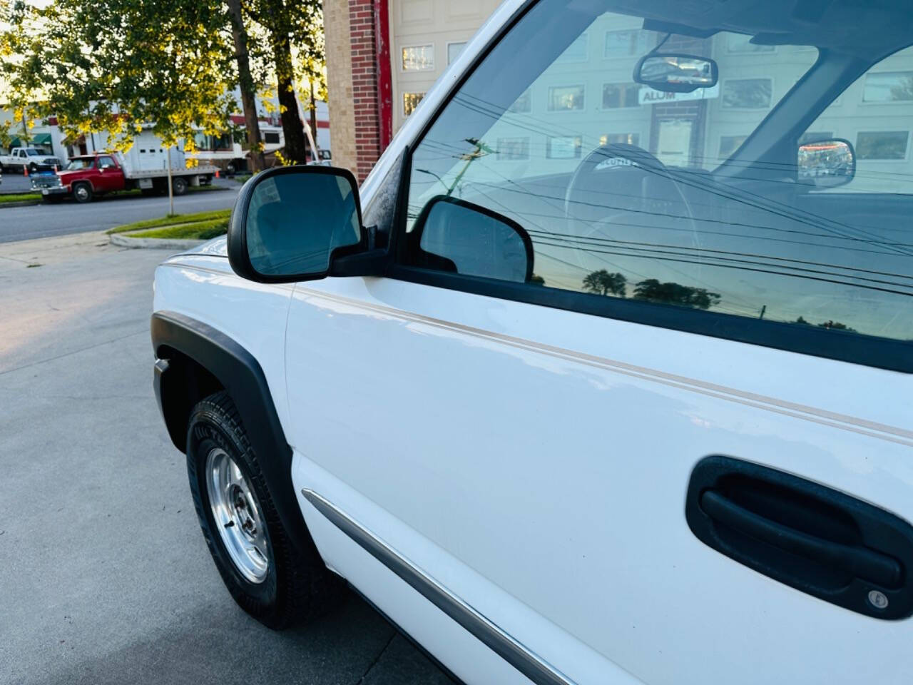 2004 GMC Sierra 1500 for sale at American Dream Motors in Winchester, VA