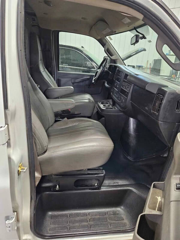 2019 Chevrolet Express 3500