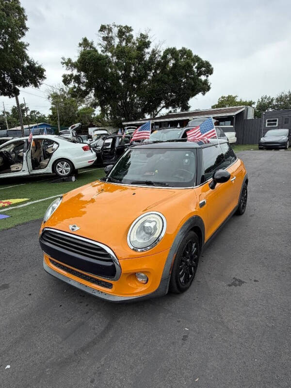 2017 MINI Hardtop 2 Door Cooper