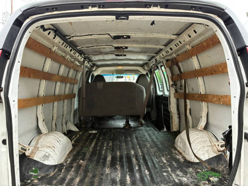 2015 Chevrolet Express 2500