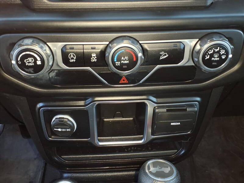 2020 Jeep Wrangler Willys Sport