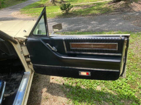 1966 Ford Thunderbird